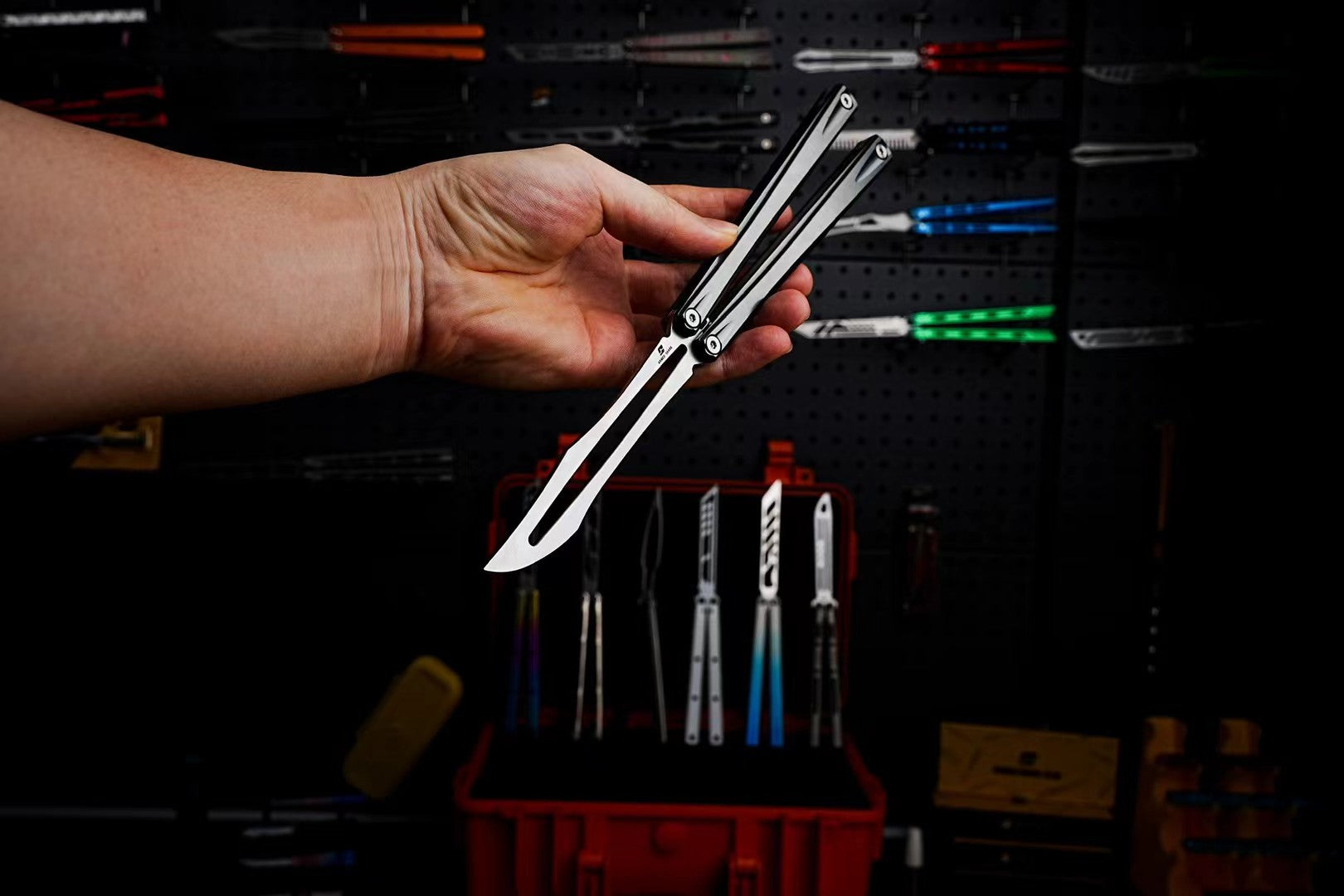 Armed Shark Rep SE Trainer